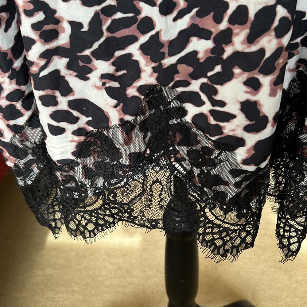 Leopard print and lace camisole - Picture 4 of 7